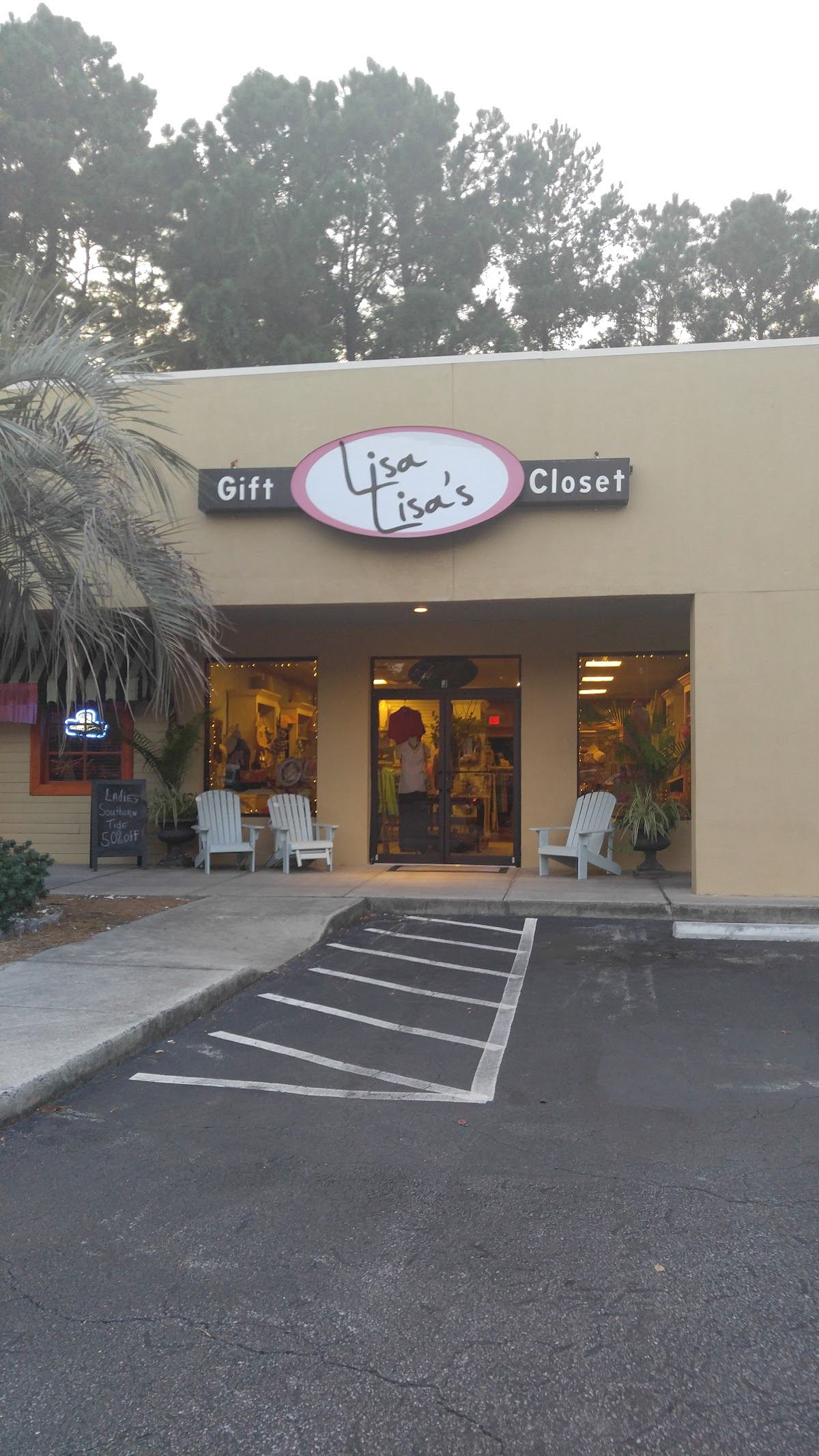 Lisa Lisa's Gift Closet