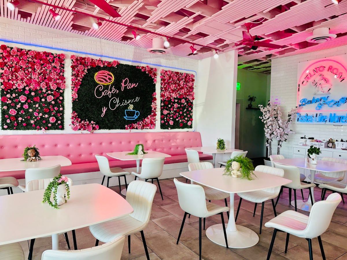 Cielito Rosa Bakery & Café