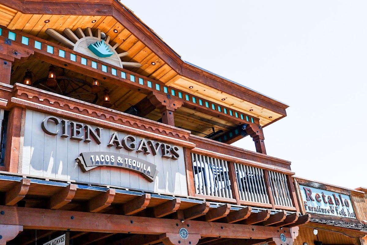 Cien Agaves Tacos & Tequila