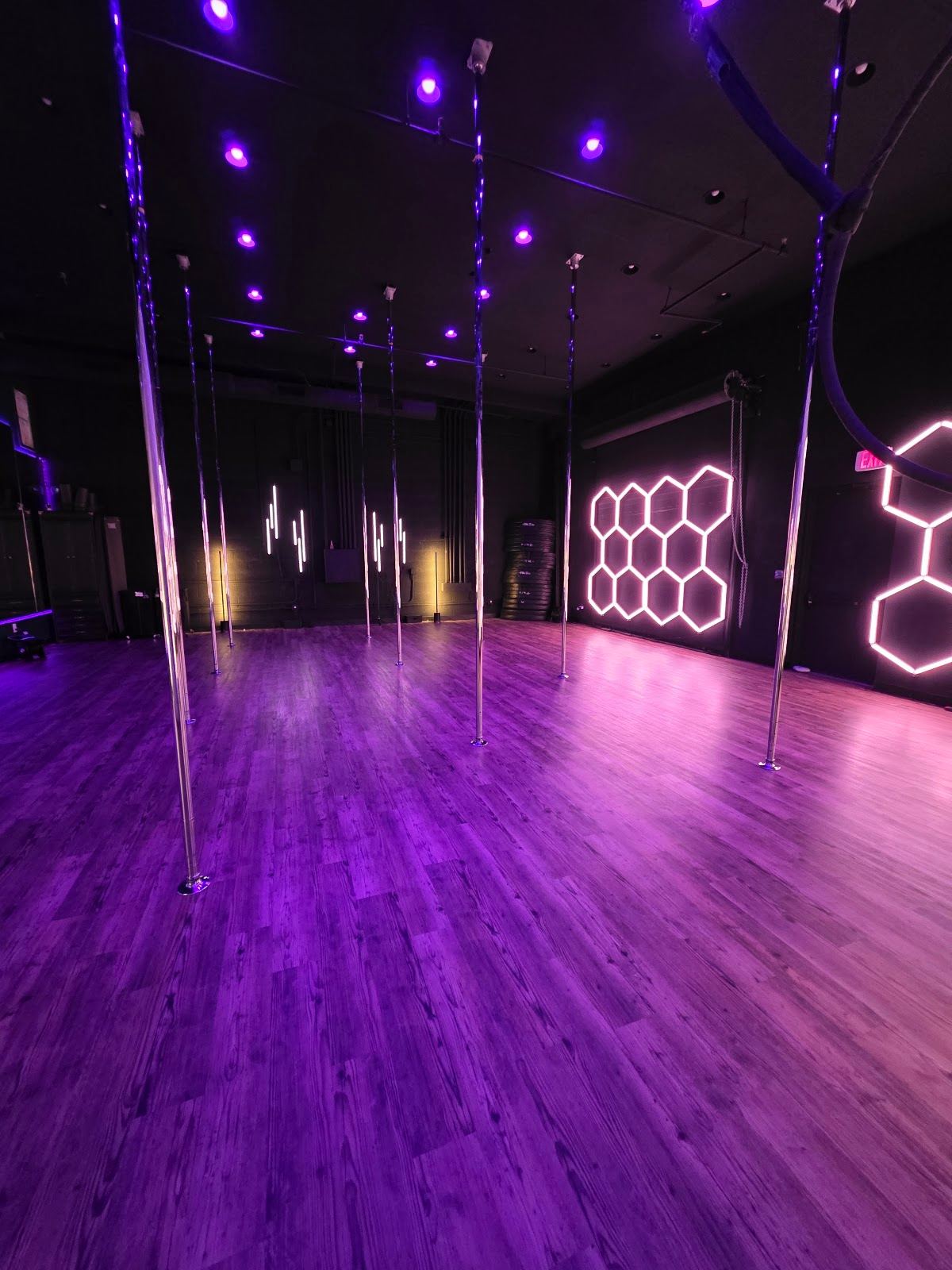 Prowess Pole Fitness - Tempe