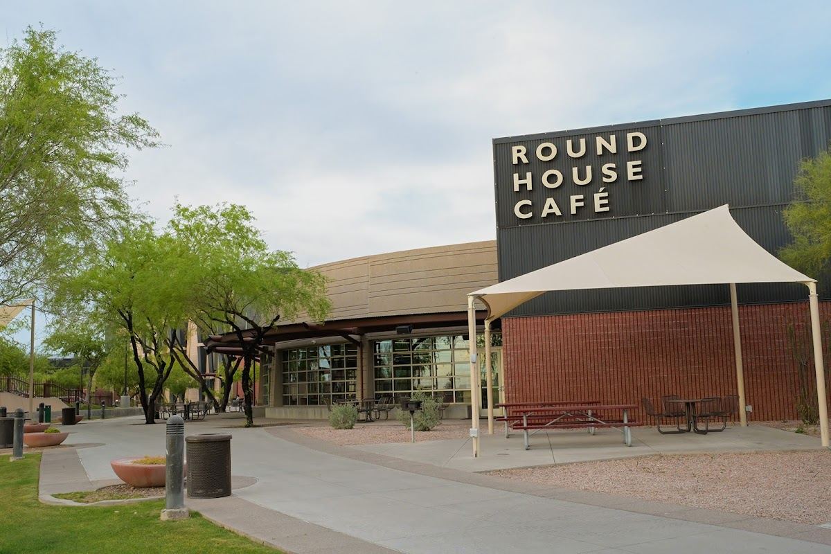 Round House Café