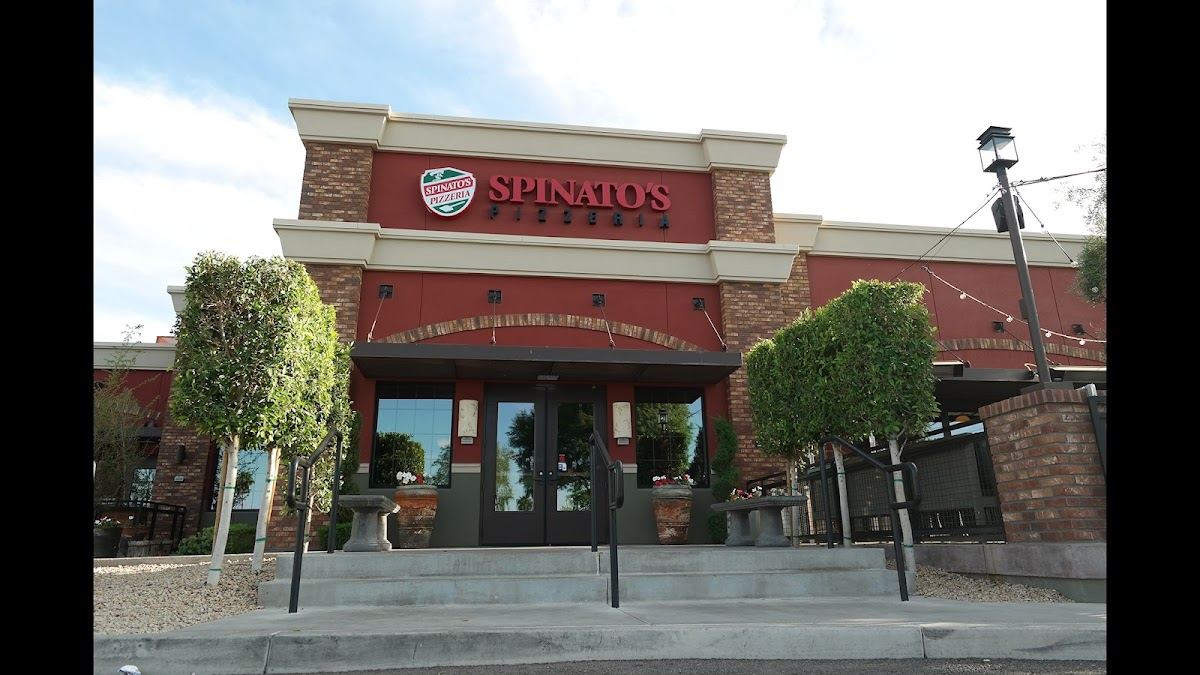 Spinato's Pizzeria and Family Kitchen