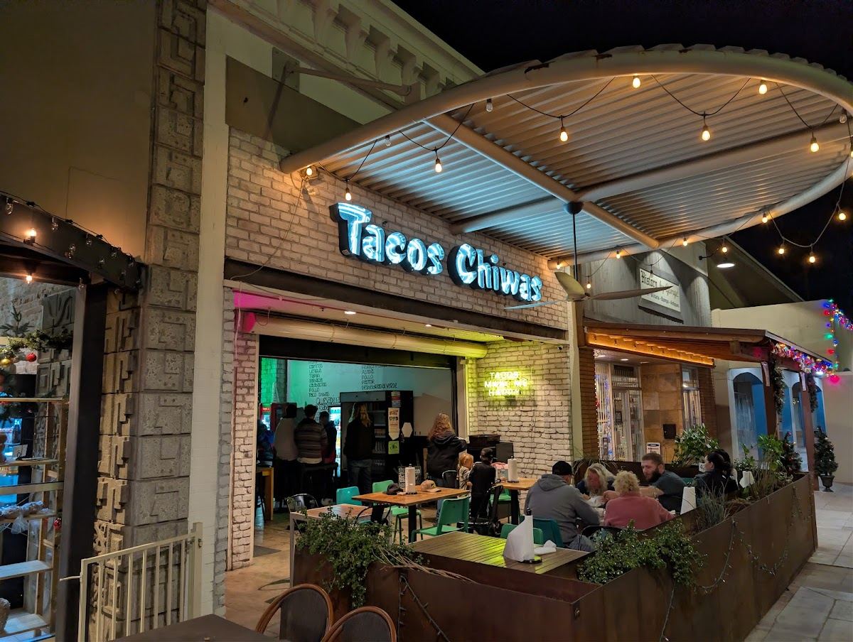 Tacos Chiwas