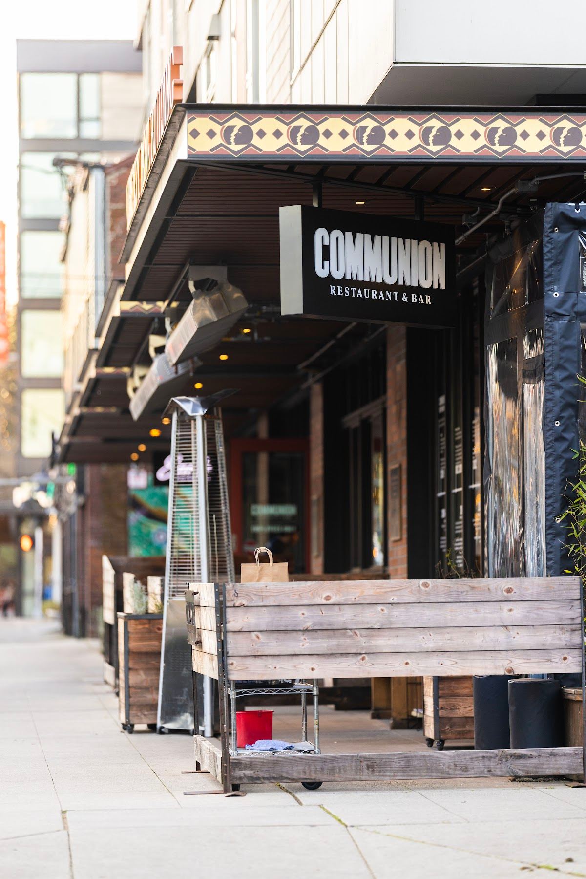 COMMUNION Restaurant & Bar