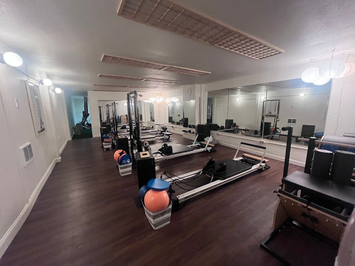Strength & Mobility Pilates