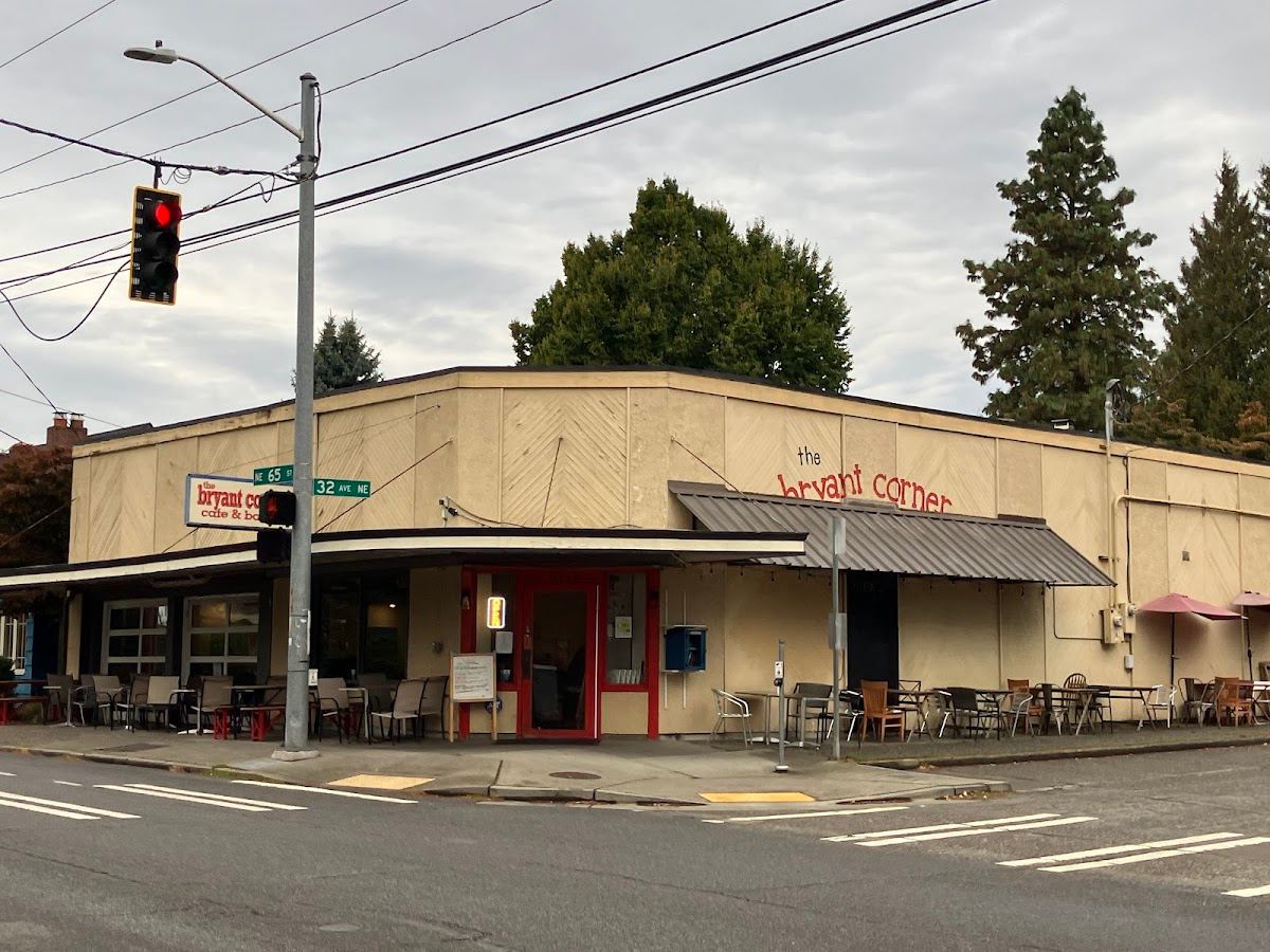 The Bryant Corner Cafe