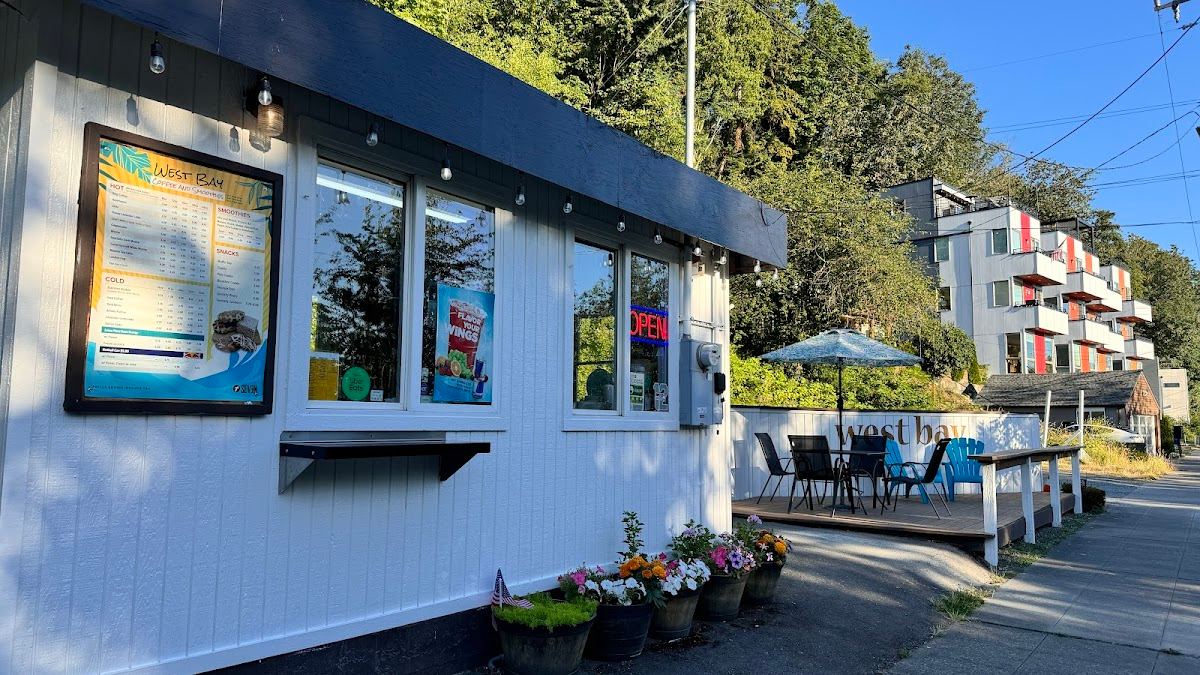 West Bay Coffee and Smoothies