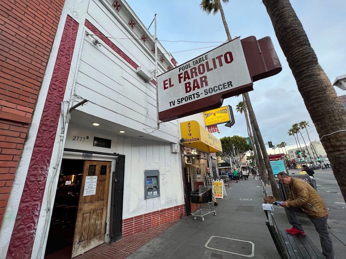 El Farolito Bar