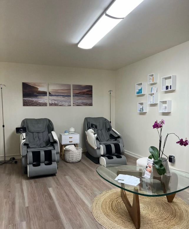 Jeunesse Tiburon