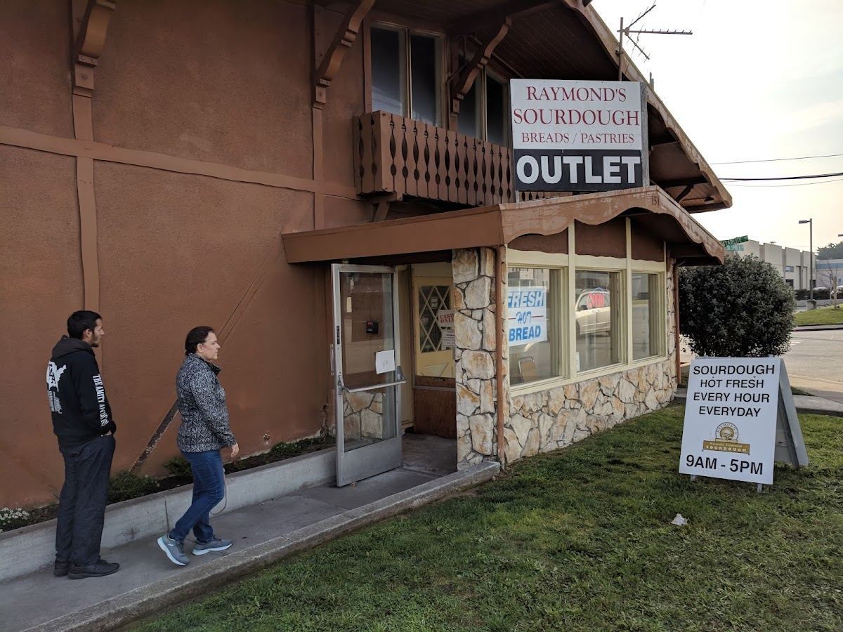 Raymond's Sourdough Bread Outlet