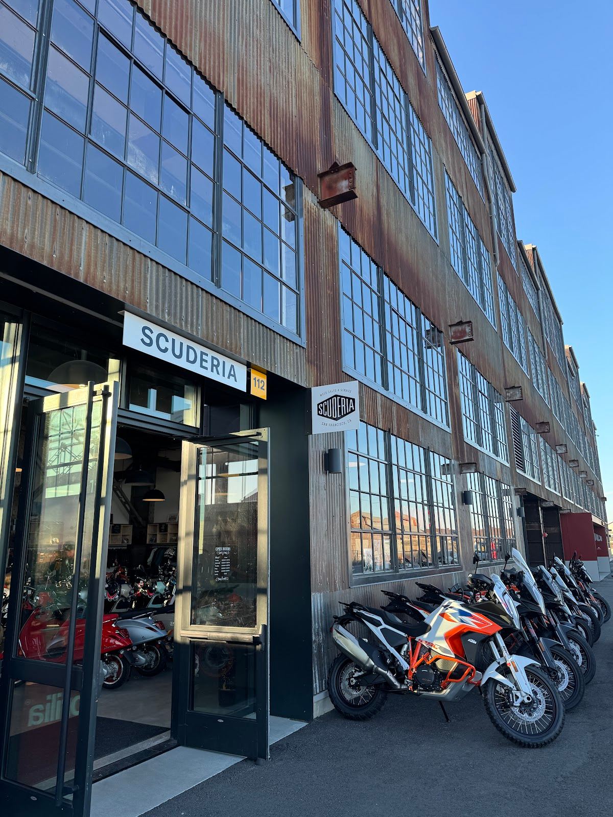 Scuderia West Motorcycle Dealer