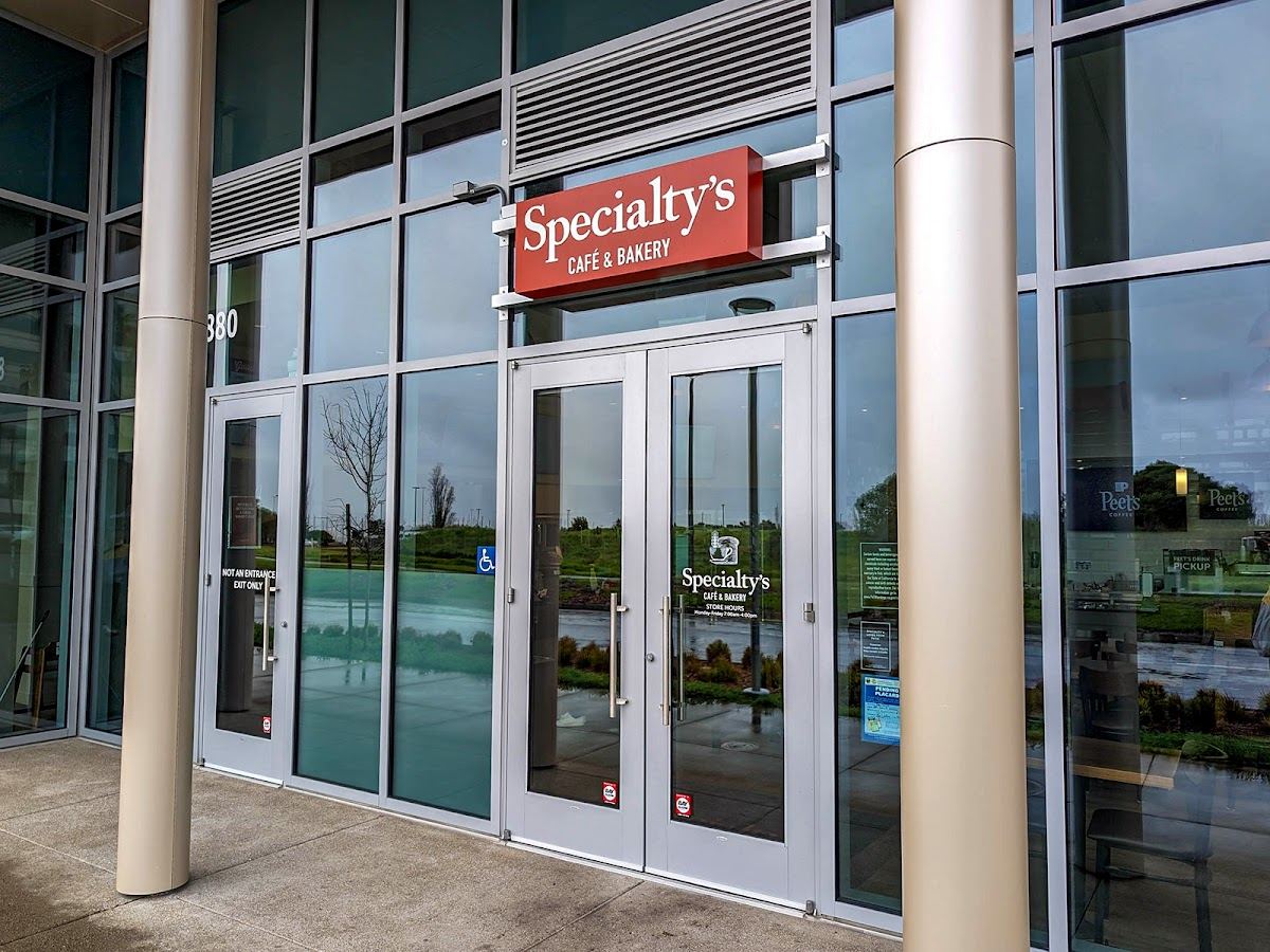 Specialty's Café & Bakery