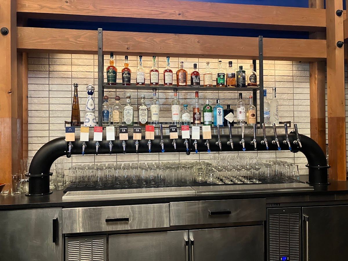 Tam Tavern
