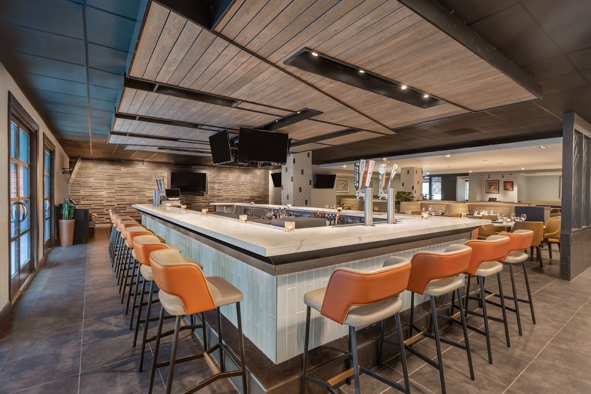 The Landing Restaurant & Bar
