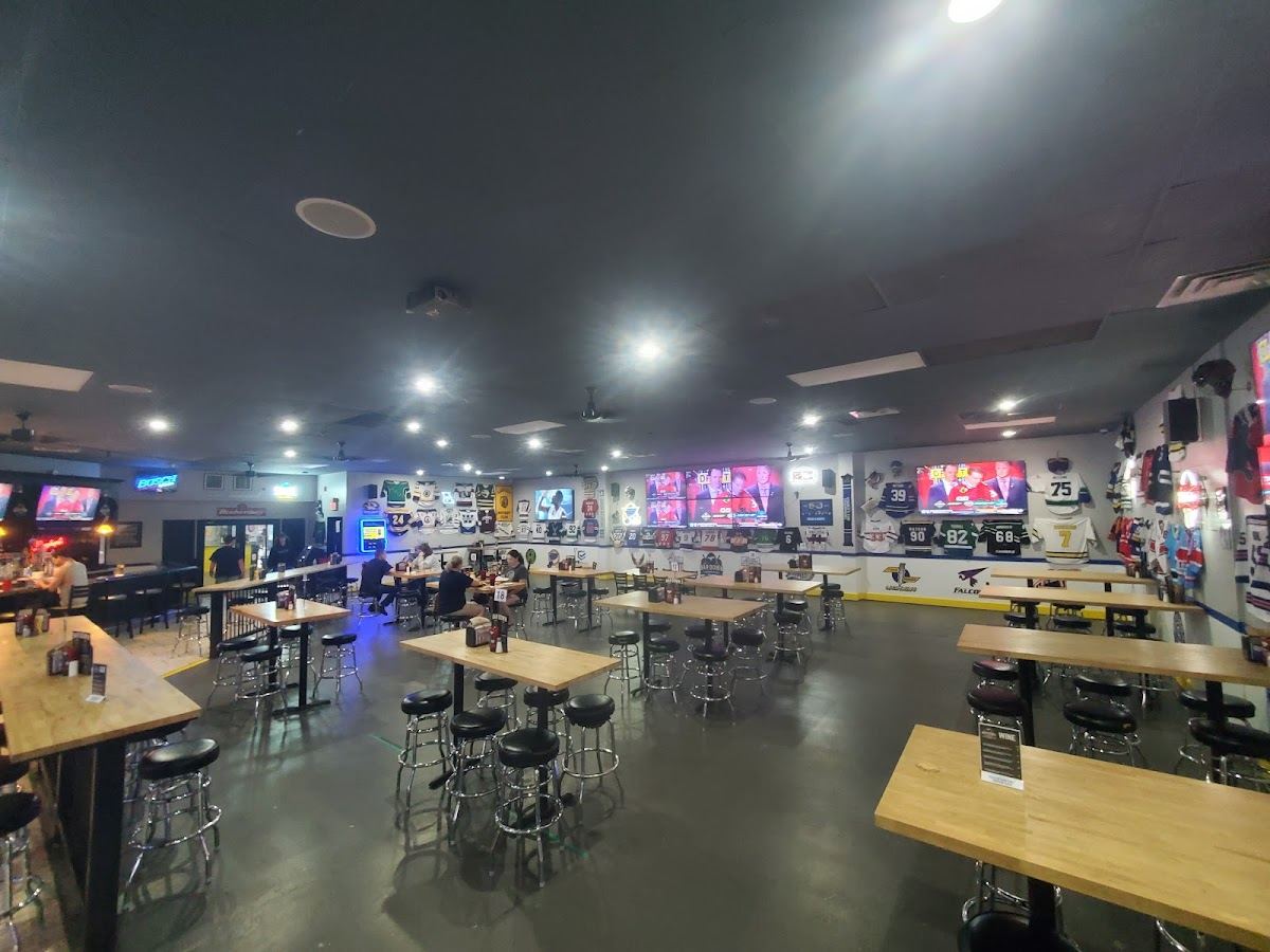 Bar Down Sports Bar