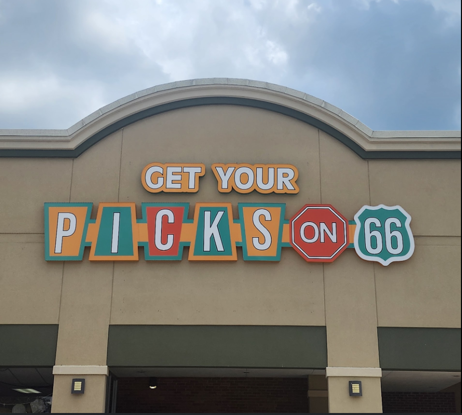 Get Your Picks on 66 Mall & Auction Services