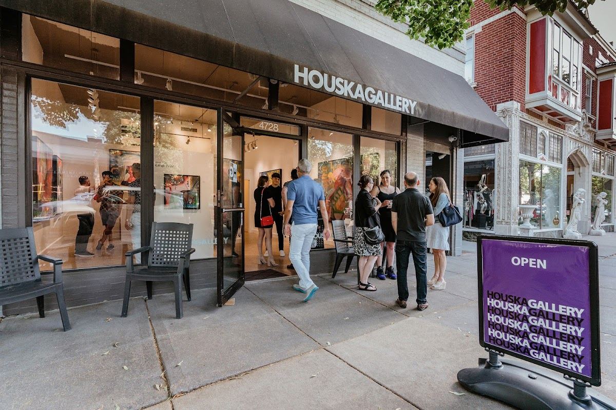 Houska Gallery