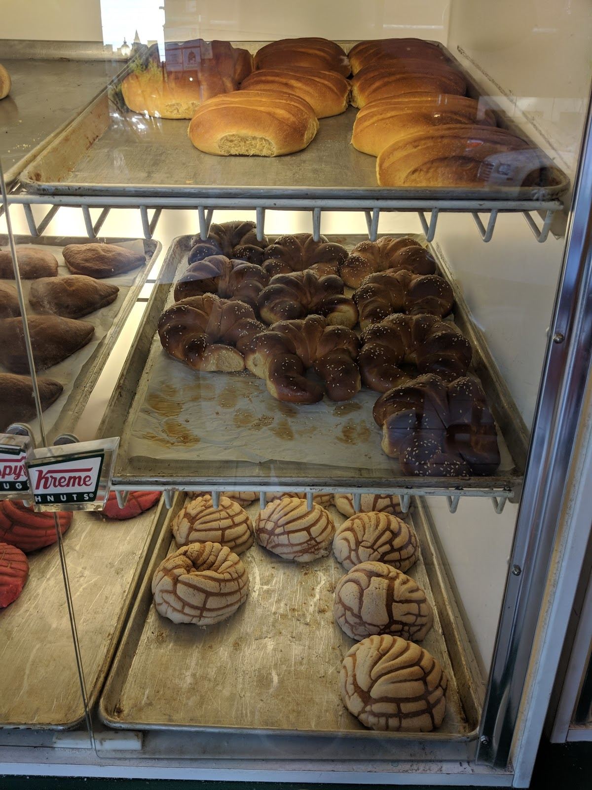 Lilly's Panaderia