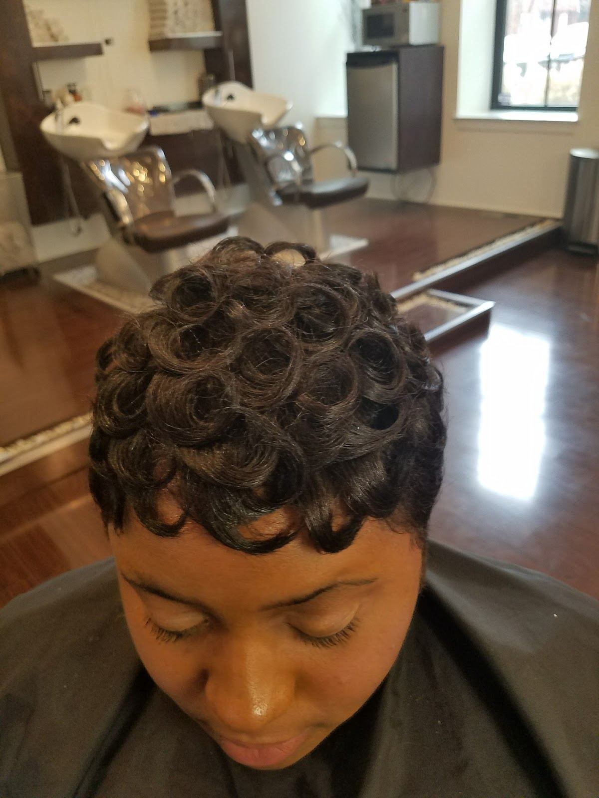 Racq Salon & Spa