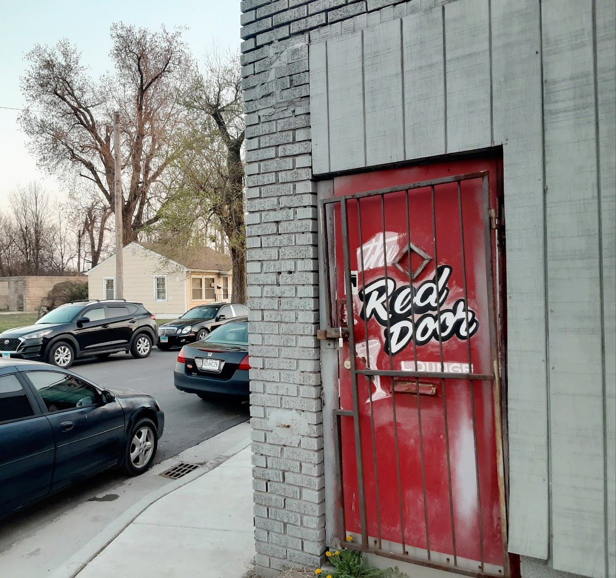 Red Apple BBQ & Lounge