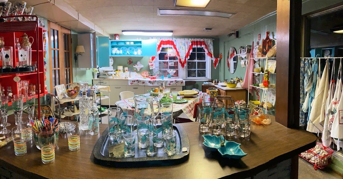 Rosie's Vintage Kitchen