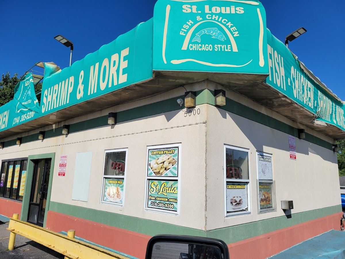 St Louis Fish & Chicken -GOODFELLOW