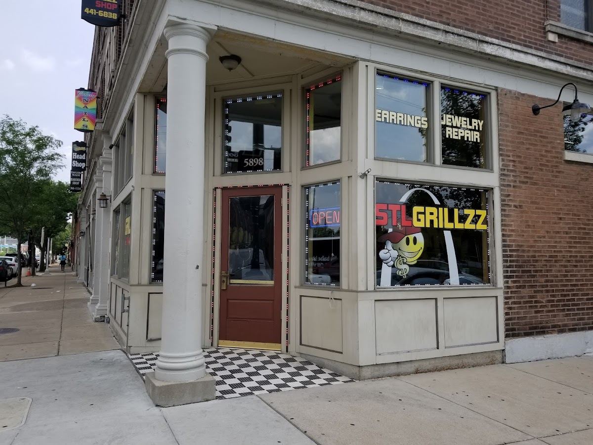 STL GRILLZZ