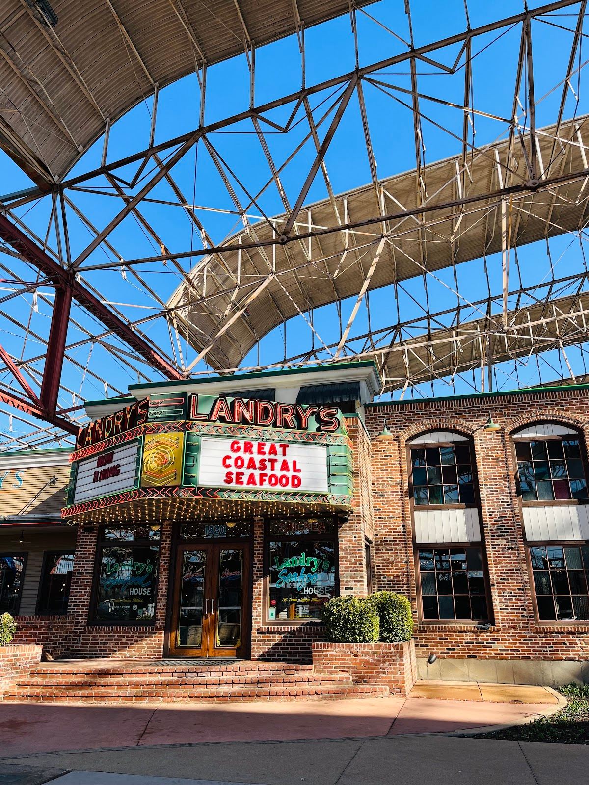 The Market at St. Louis Union Station Hotel