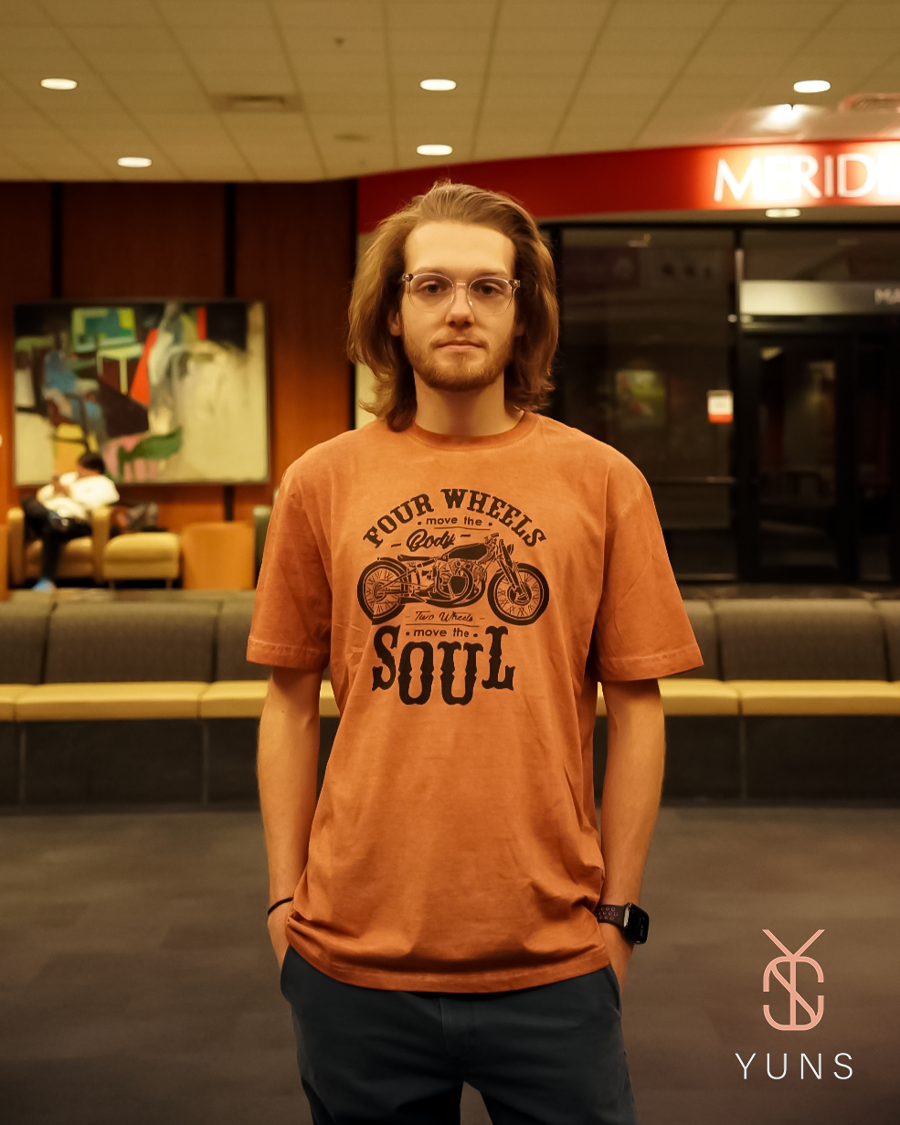 Yuns Clothing