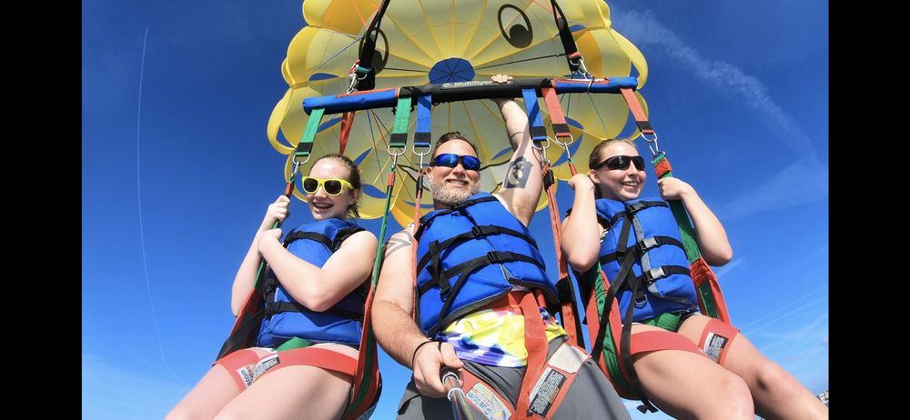 Gators Parasail