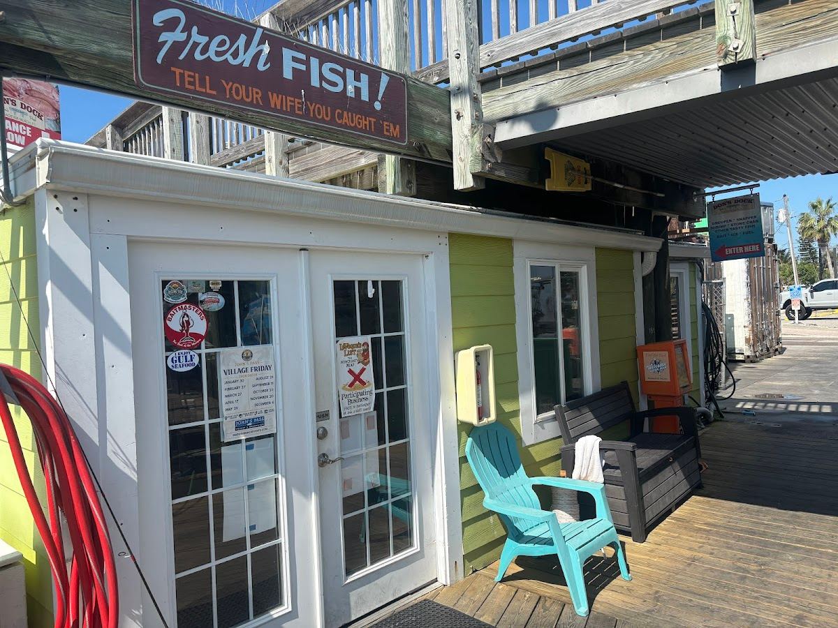 Market at Don's Dock