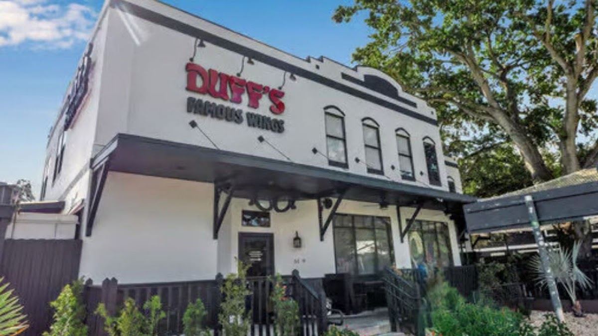 Duff's Famous Wings