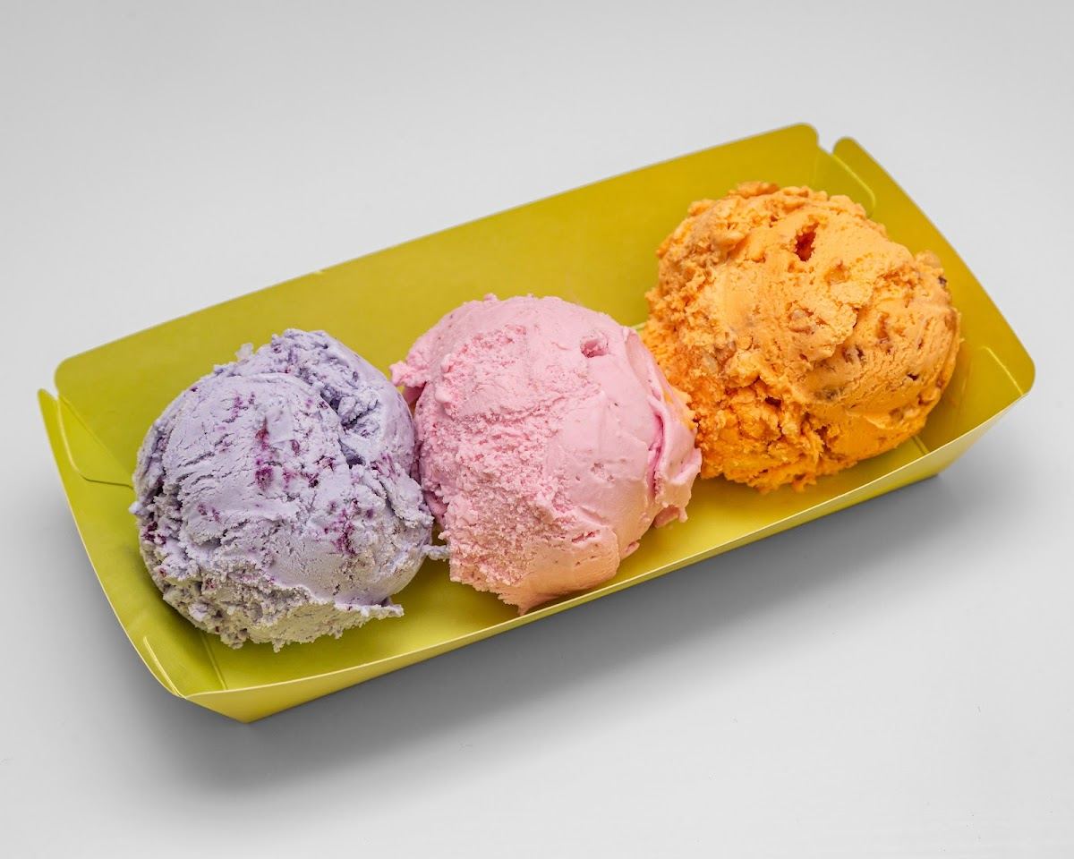 Saffron Scoops N Bites