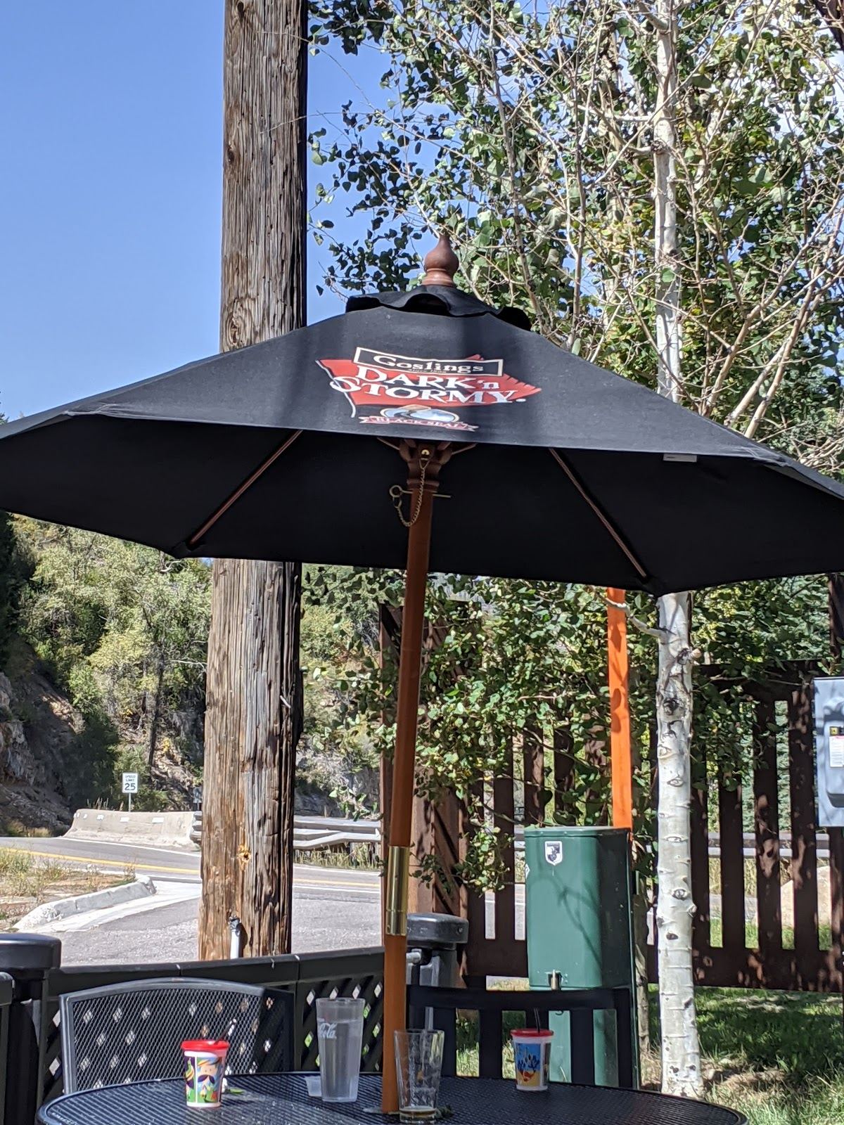 Magustos Pizza & Burger Pub