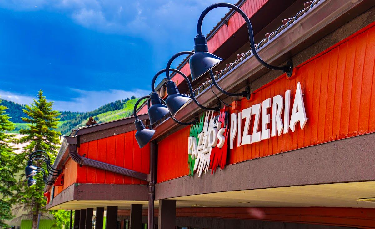Pazzo's Pizzeria