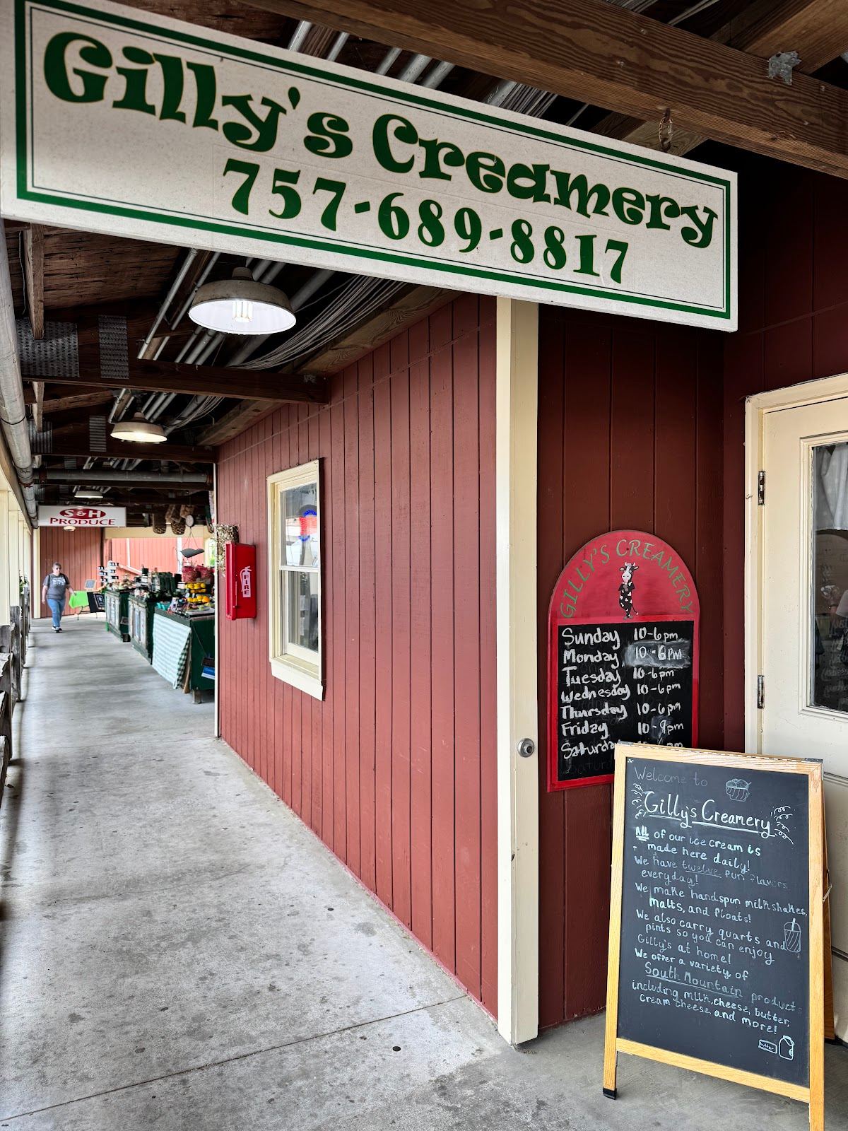 Gilly's Creamery