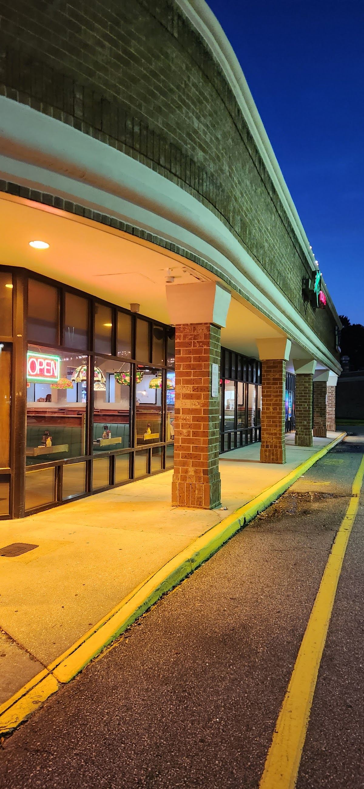 Kelly's Tavern