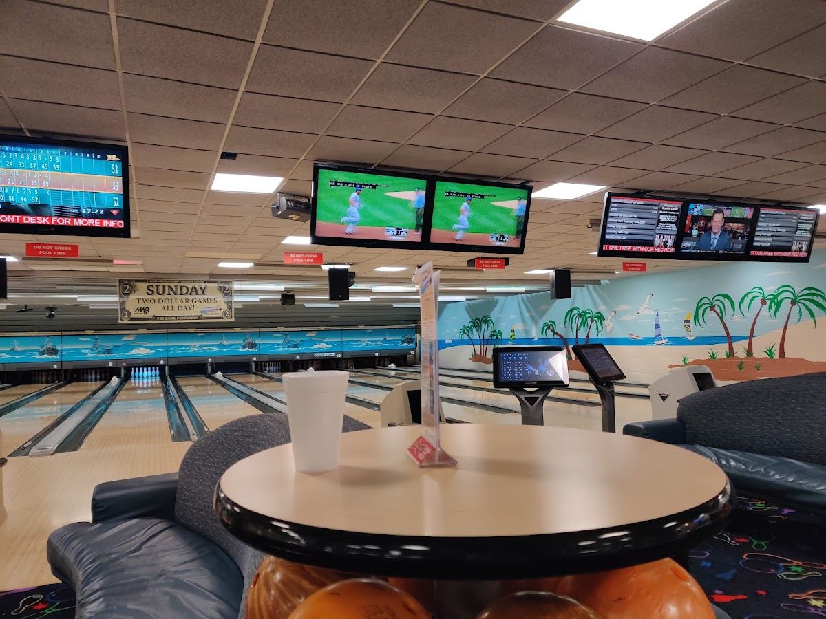 Seaside Lanes At NAS Dam Neck Annex (Military Access Only)