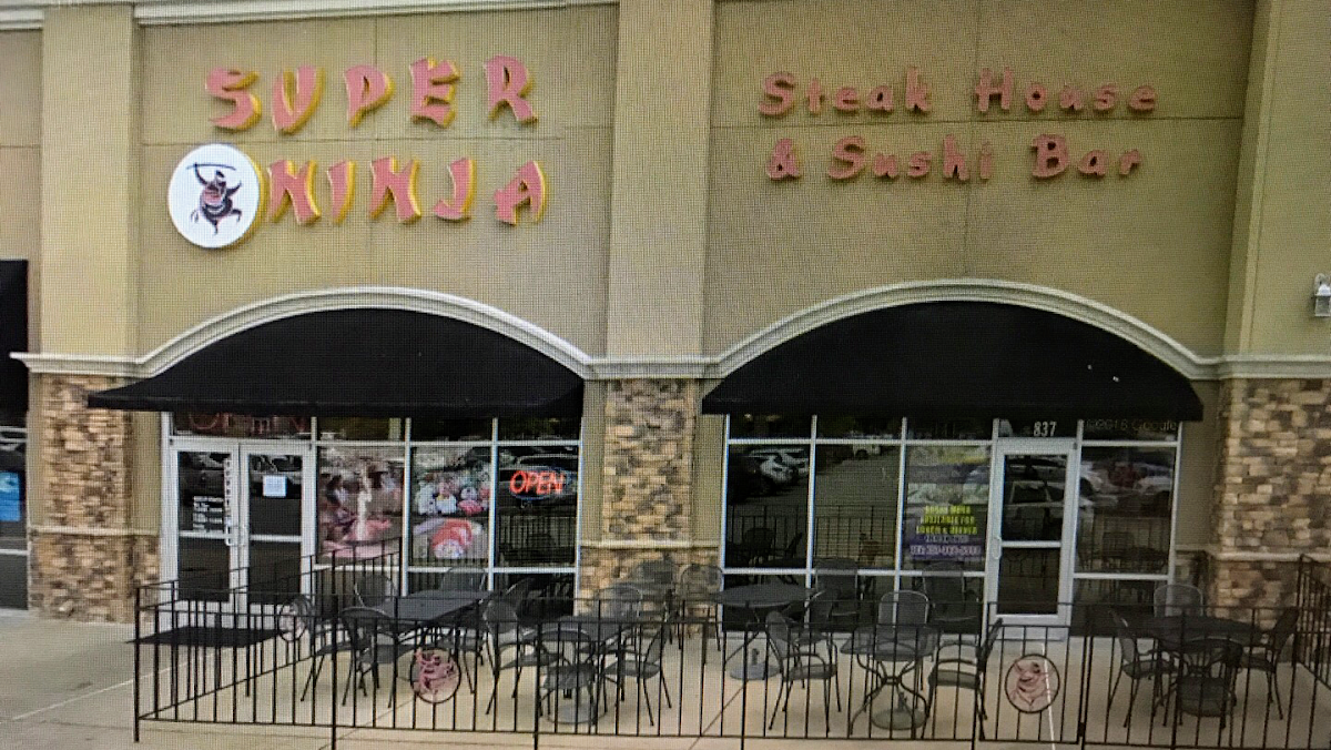 Super Ninja Japanese Steakhouse