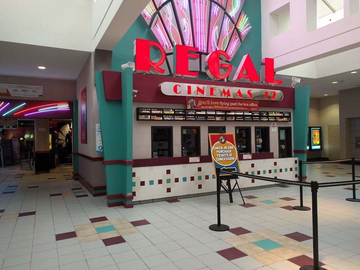 Regal Ballston Quarter