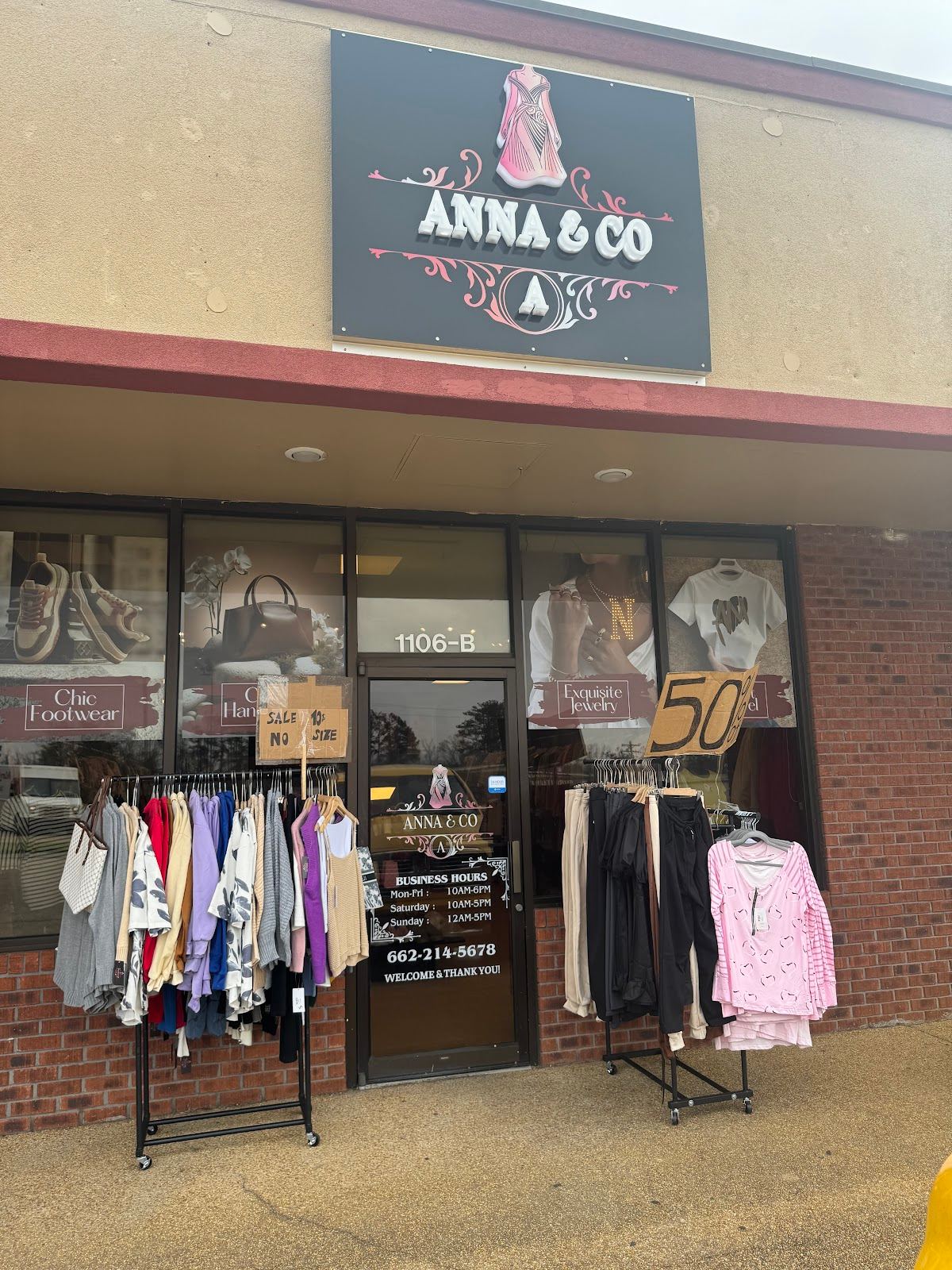 Anna & Co