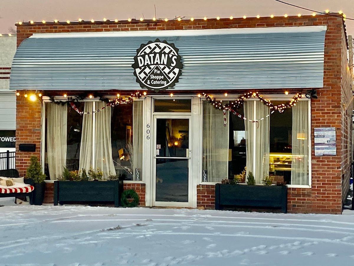 Datan's Meal Market and Catering