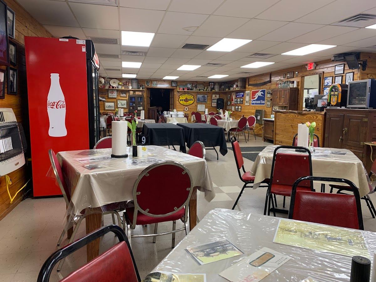Geno’s Family Restaurant