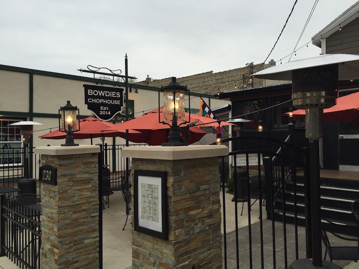 Bowdie's Chophouse