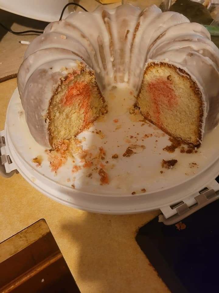 TeeTee's Decadent Delicacies LLC