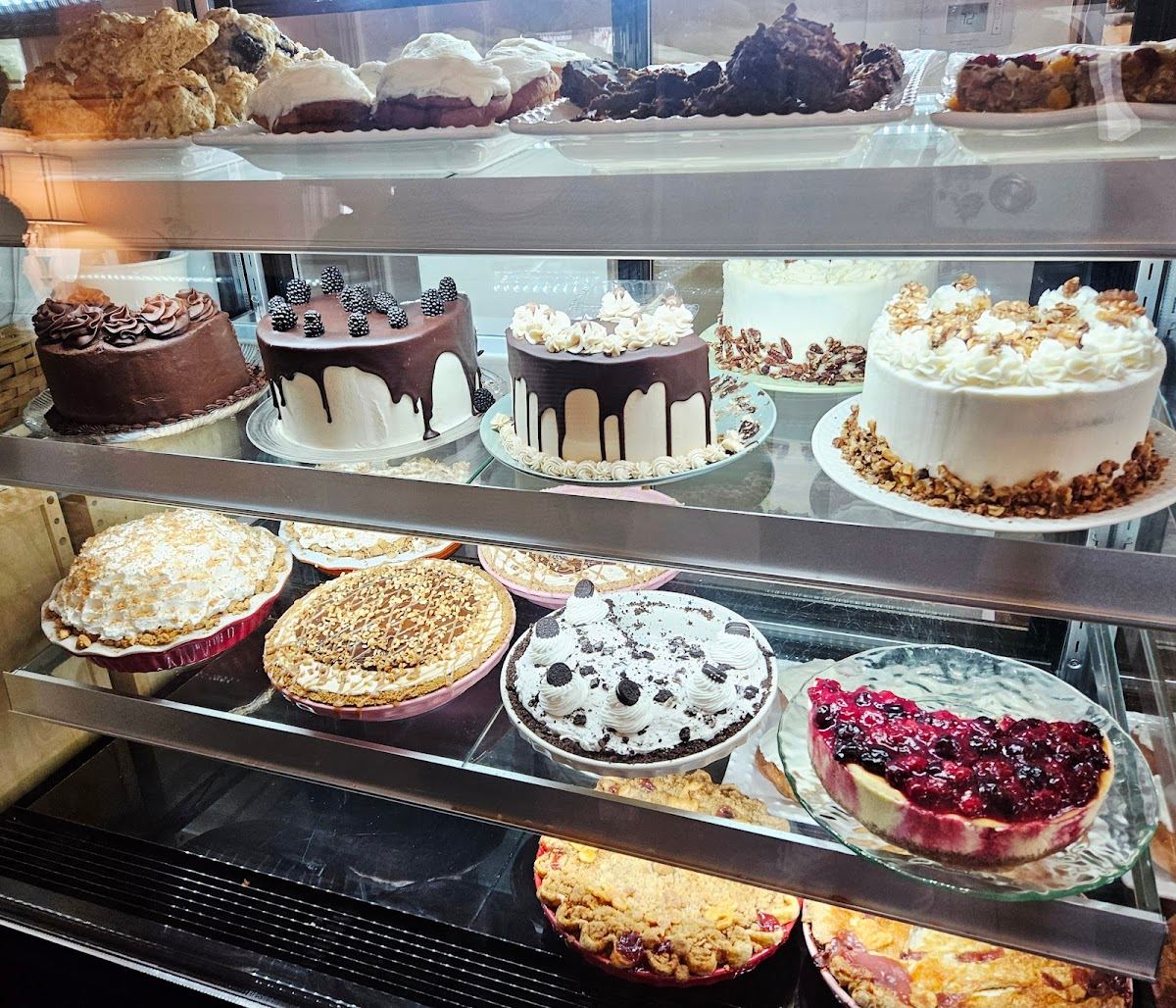 Bread Basket Cafe and Bakery