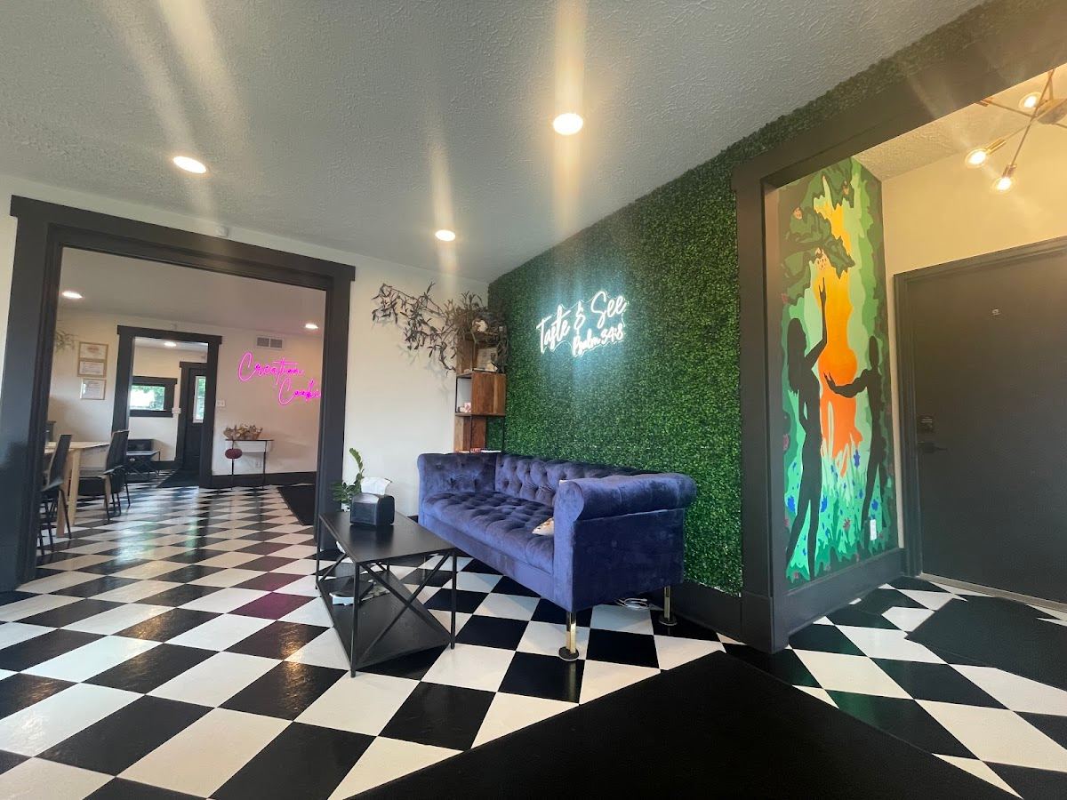 Creation Cafe - Coffee and Bakery
