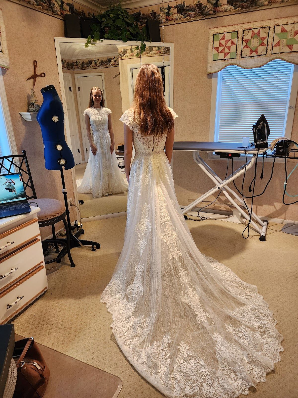 Donna's Dress Designs