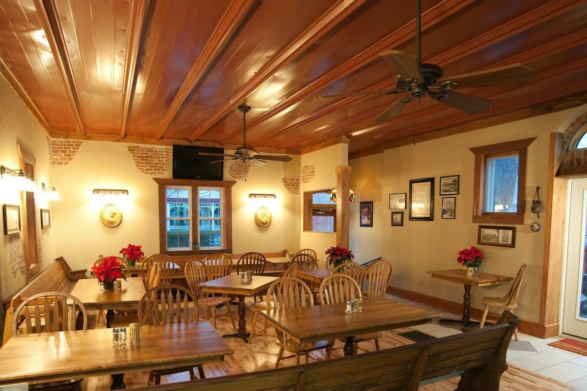 Perillo's Pizzeria