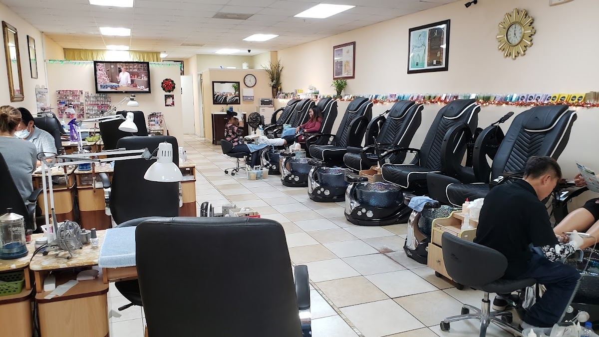 Beautiful Nails & Spa